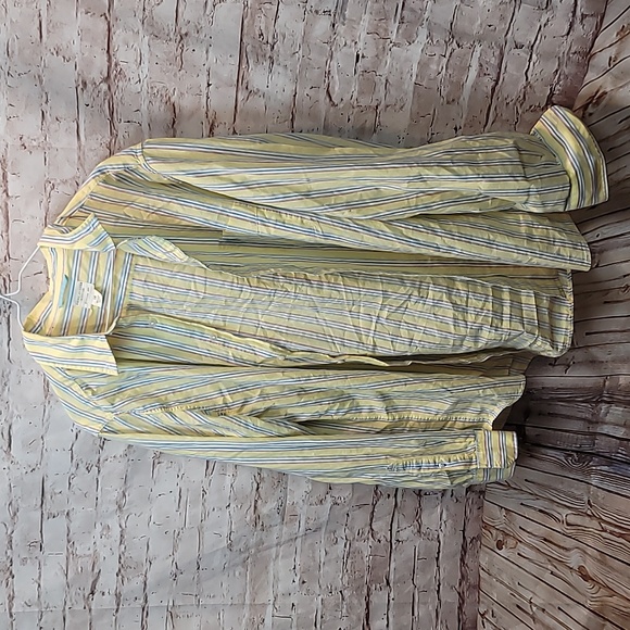 American eagle button up shirt large - Picture 1 of 3